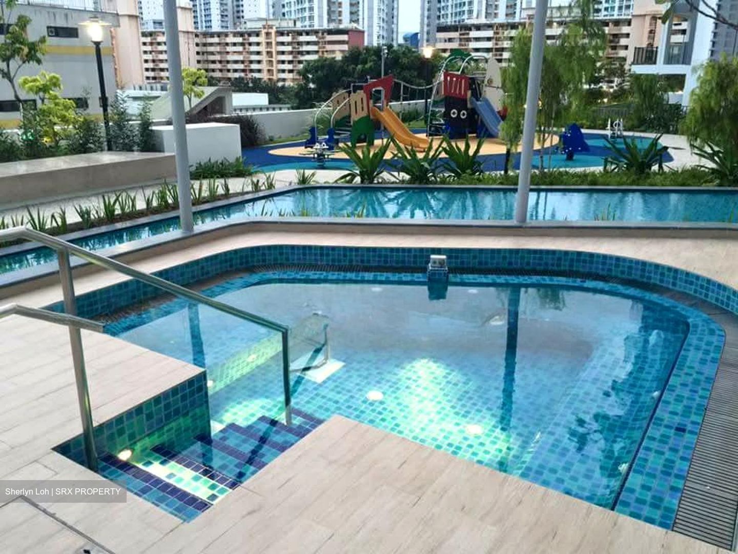 Eight Riversuites (D12), Condominium #566402491